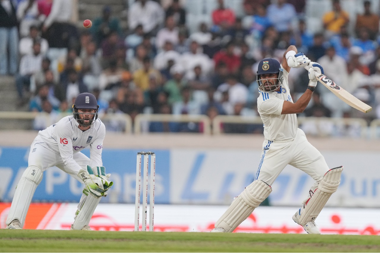 Second day play concludes in Ranchi Test