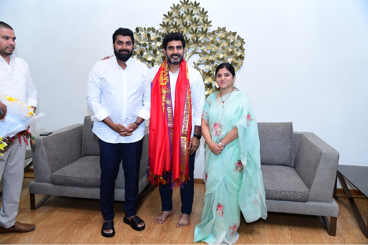 SIMS Bharat Reddy and Sirisha joins TDP as Nara Lokesh welcomed them into party