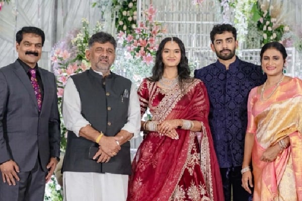 Prominent Leaders Gather for the Grand Reception of YS Sharmila's Son in Hyderabad- Exclusive Pics