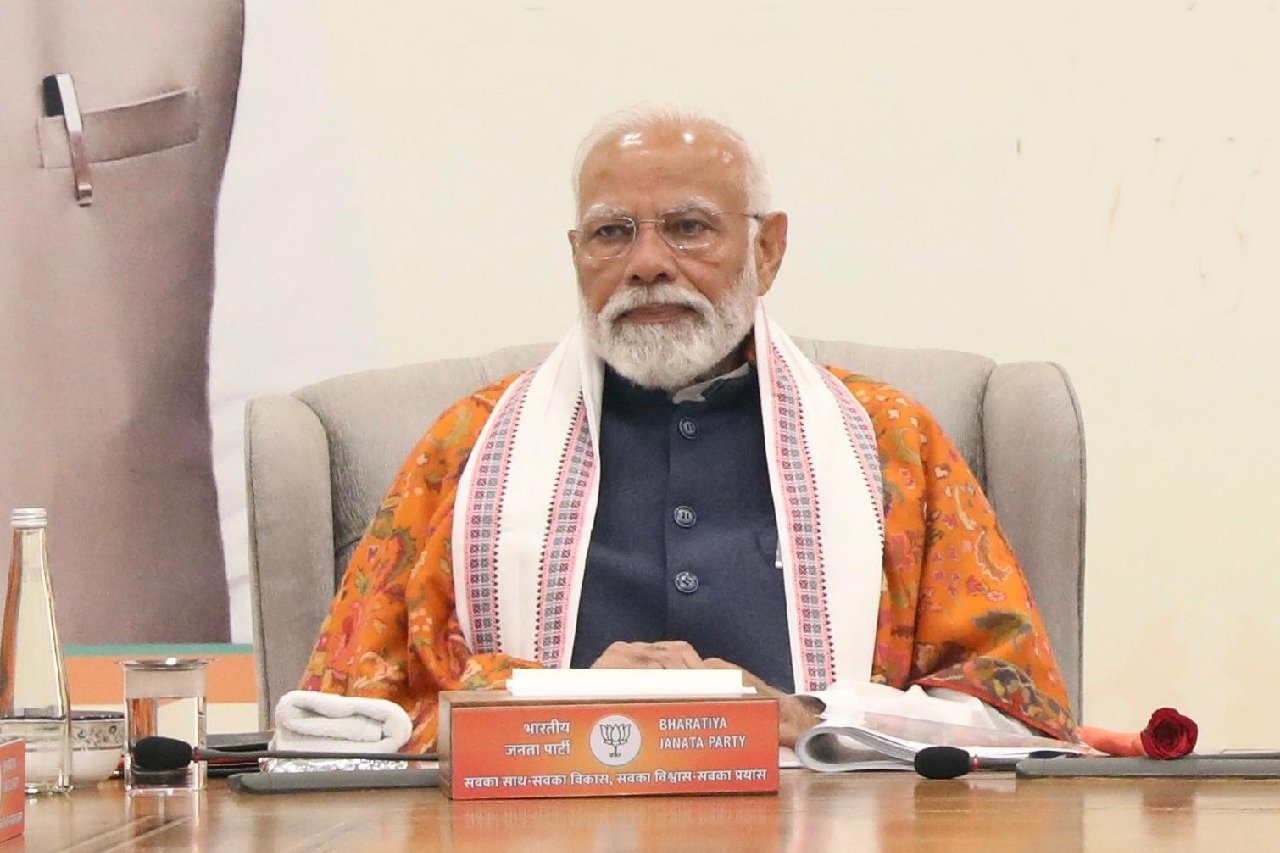 'Late night meeting, then back to work early morning': PM Modi's schedule draws wide praise from netizens
