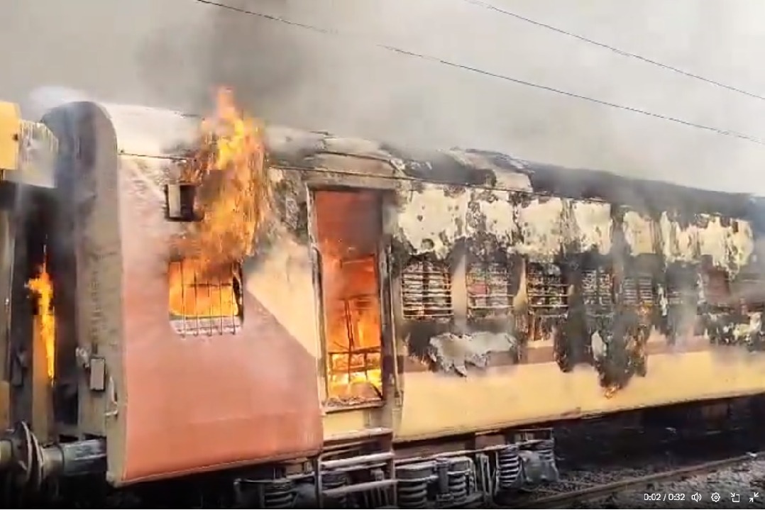 Fire Accident In Kazipet Railway Station
