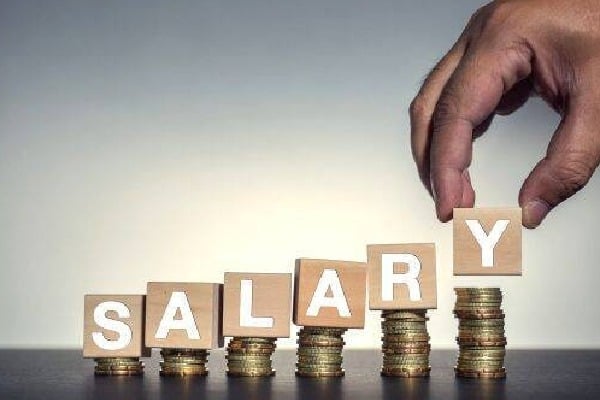 Indian workers likely to get average salary hike of 9.6 pc this year: Report