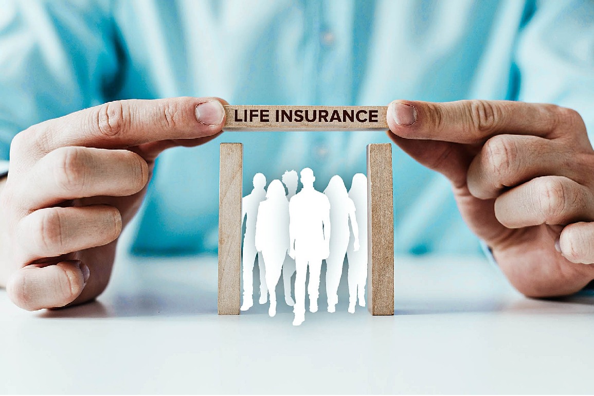 For the first time, working women have surpassed men in life insurance ownership, says survey