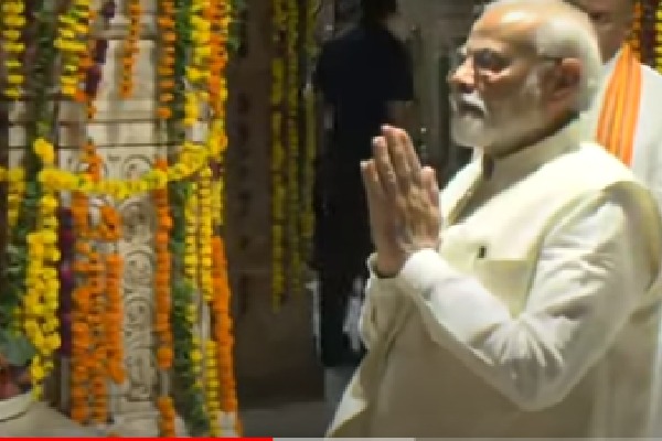 PM Modi inaugurates water laser show at Rajasthan's Sanwaliya Seth temple