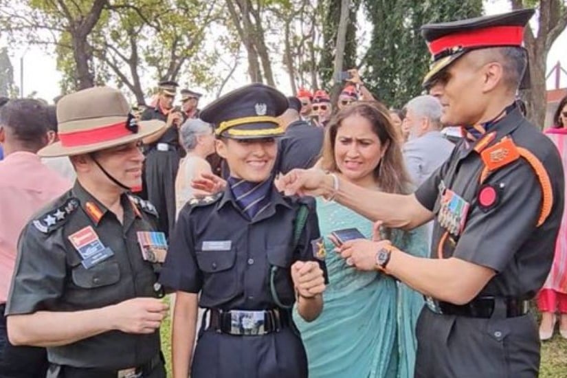 Her Father Died In JandK 20 Years Ago She Now Joins Army Wearing His Uniform