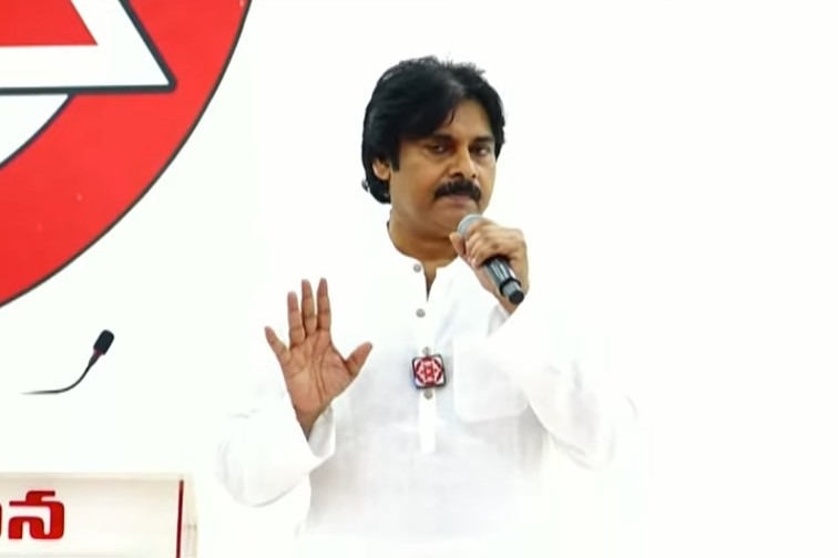 Pawan Kalyan speech in Mangalagiri