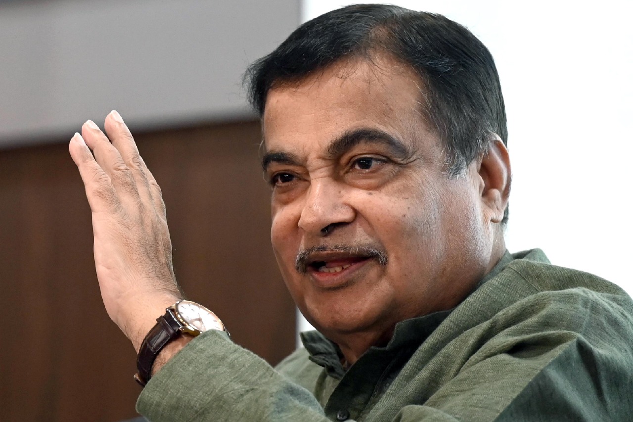 Nitin Gadkari okays Rs 850 crore outlay for road projects in Telangana