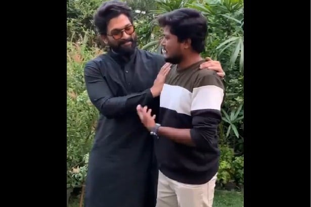 A fan gets emotional for the first time meeting with Allu Arjun