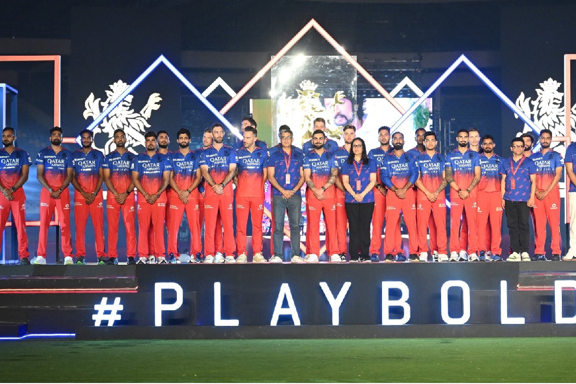 IPL 2024: Kohli, Mandhana, Du Plessis unveil Royal Challengers Bengaluru’s new logo and jersey