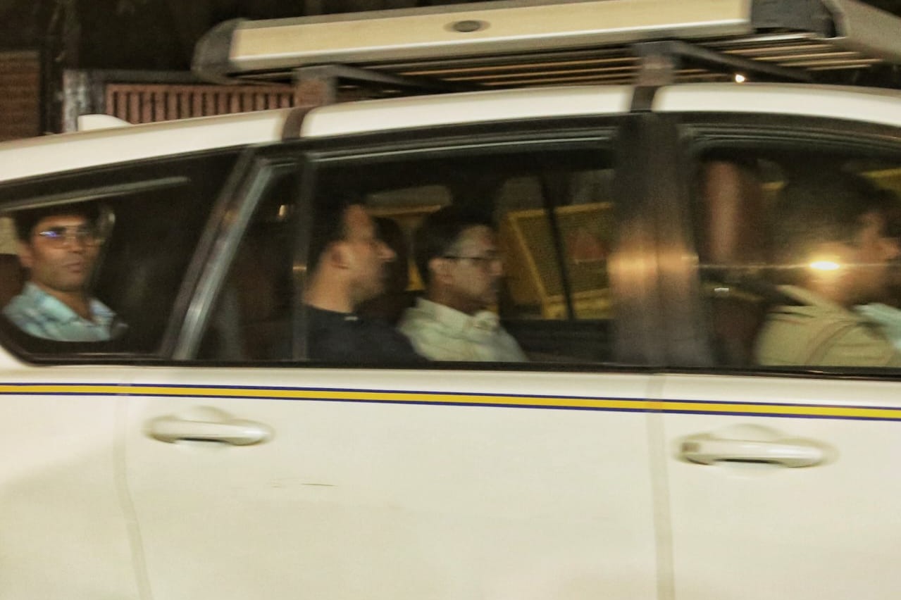 ED team brings CM Kejriwal to its office after arrest