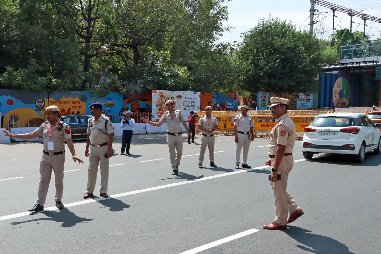 Delhi Police heighten security ahead of AAP protest
