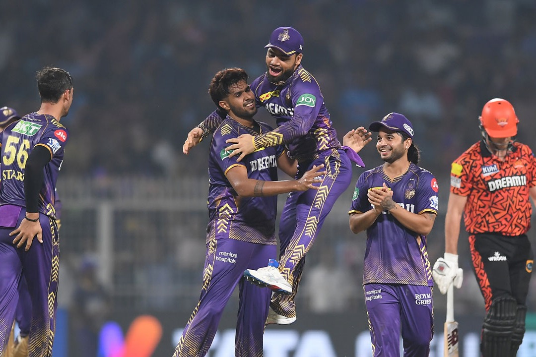 Kolkata Knight Riders gets last ball Victory against Sunrisers Hyderabad