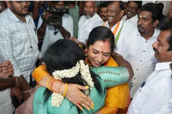 BJP MP Candidate Tamilisai Soundararajan filed Nomination