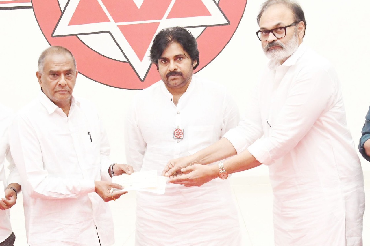 Pawan Kalyan donates Rs 10 cr for Janasena Party