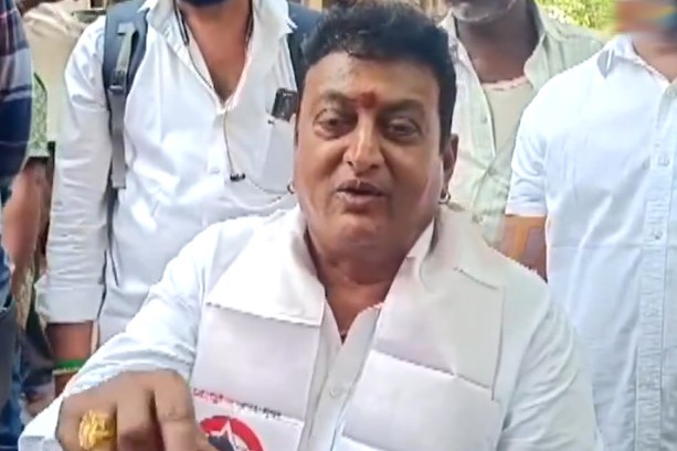 Actor and Jansena leader Prudhviraj satires on AP minister Gudivada Amarnath