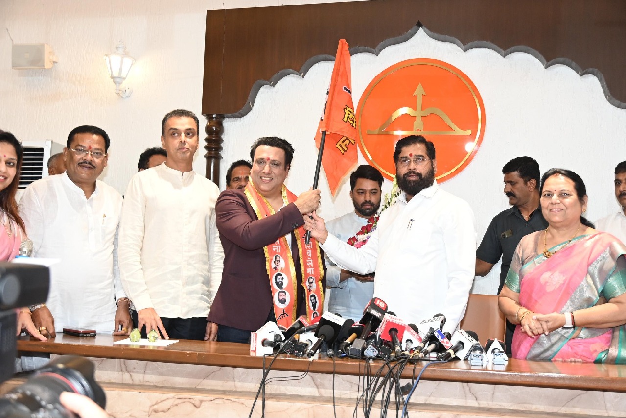 Govinda Returns To Politics After 14 Year and Joins Shiv Sena