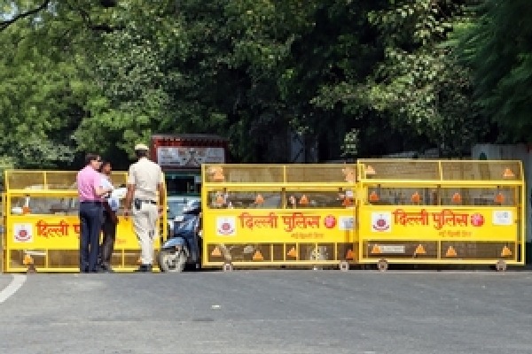Delhi Police tighten security ahead of INDIA bloc rally at Ramlila Maidan