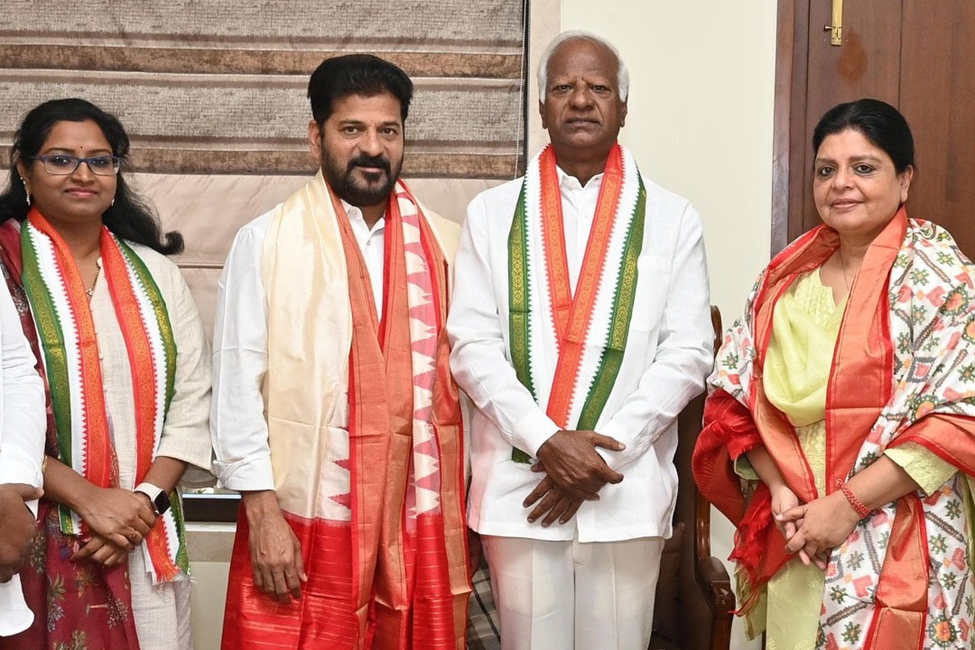 Kadiam Srihari And Kavya Joined In Congress Party 