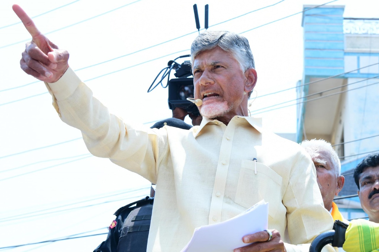 Chandrababu directs TDP cadre on pensions and volunteers 