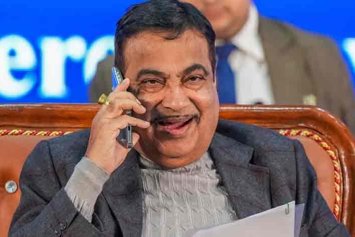 Nitin Gadkari vows to eliminate petrol and diesel vehicles in India