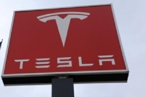 Tesla to showcase a ‘robotaxi’ on August 8: Elon Musk