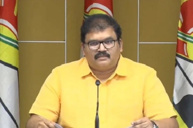 TDP spokesperson Pattabhi Labels CID's Explanation on Document Burning as 'Ridiculous