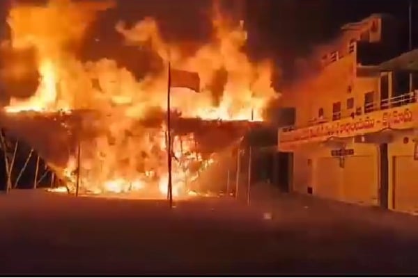 Chandrababu and Lokesh reacts on TDP office set fire in Krosuru