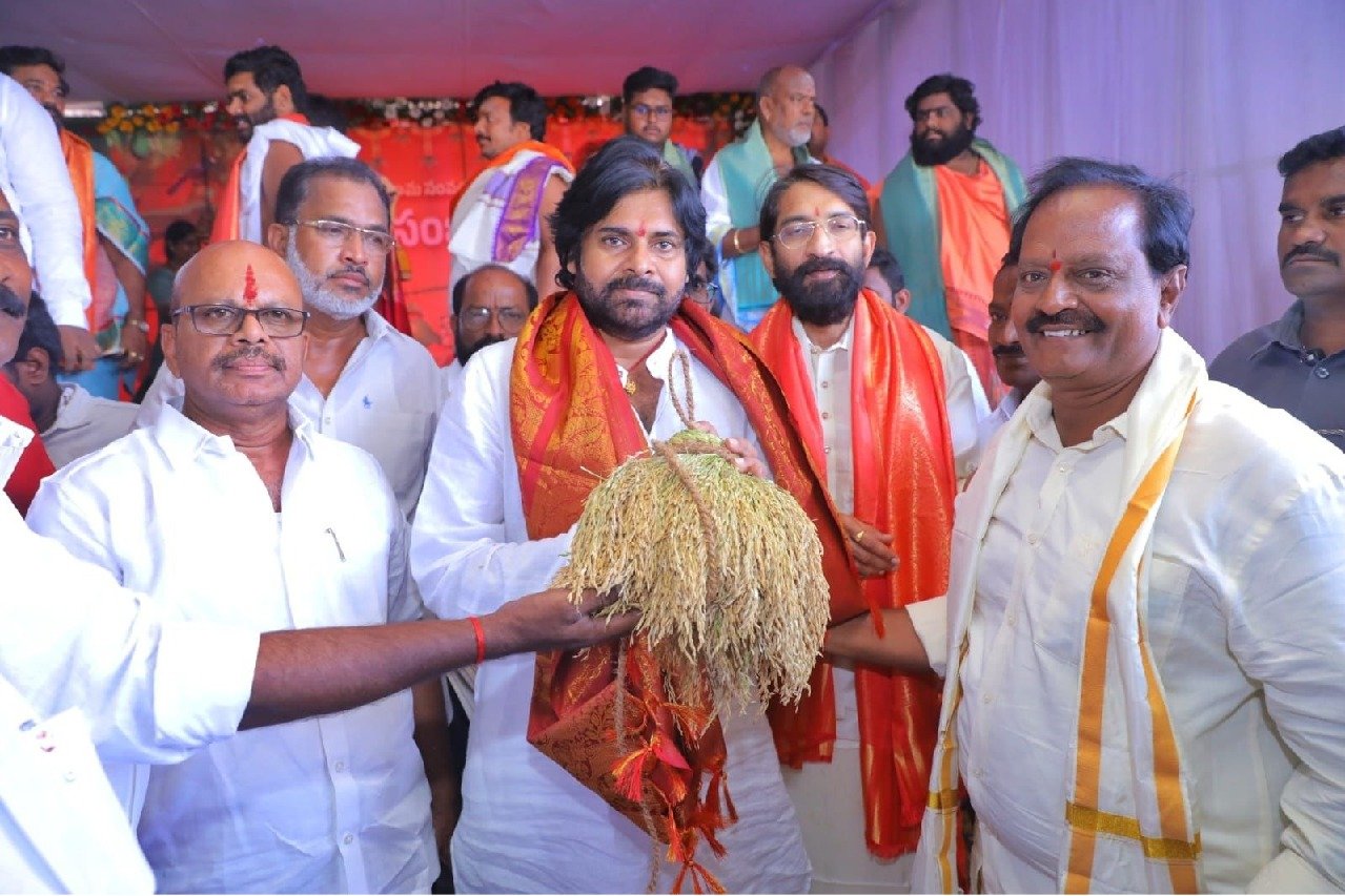 Pawan Kalyan participates Ugadi celebrations in Chebrolu