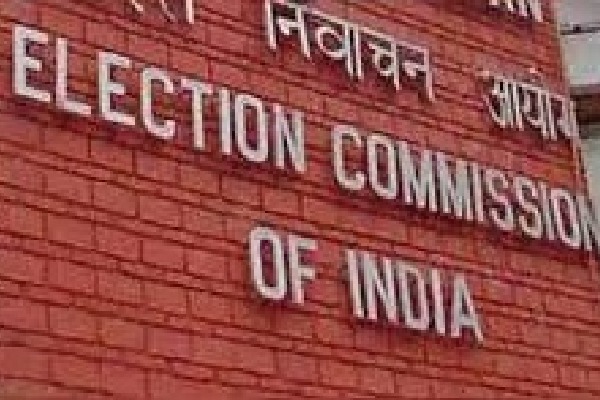 No anonymous political hoardings during LS polls: ECI