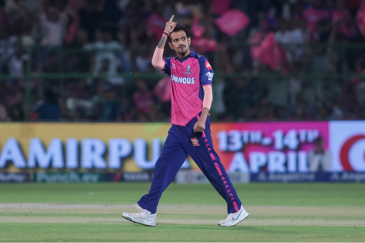 Yuzvendra Chahal and Dwayne Bravo List of Players With Highest Number of Wickets in IPL History