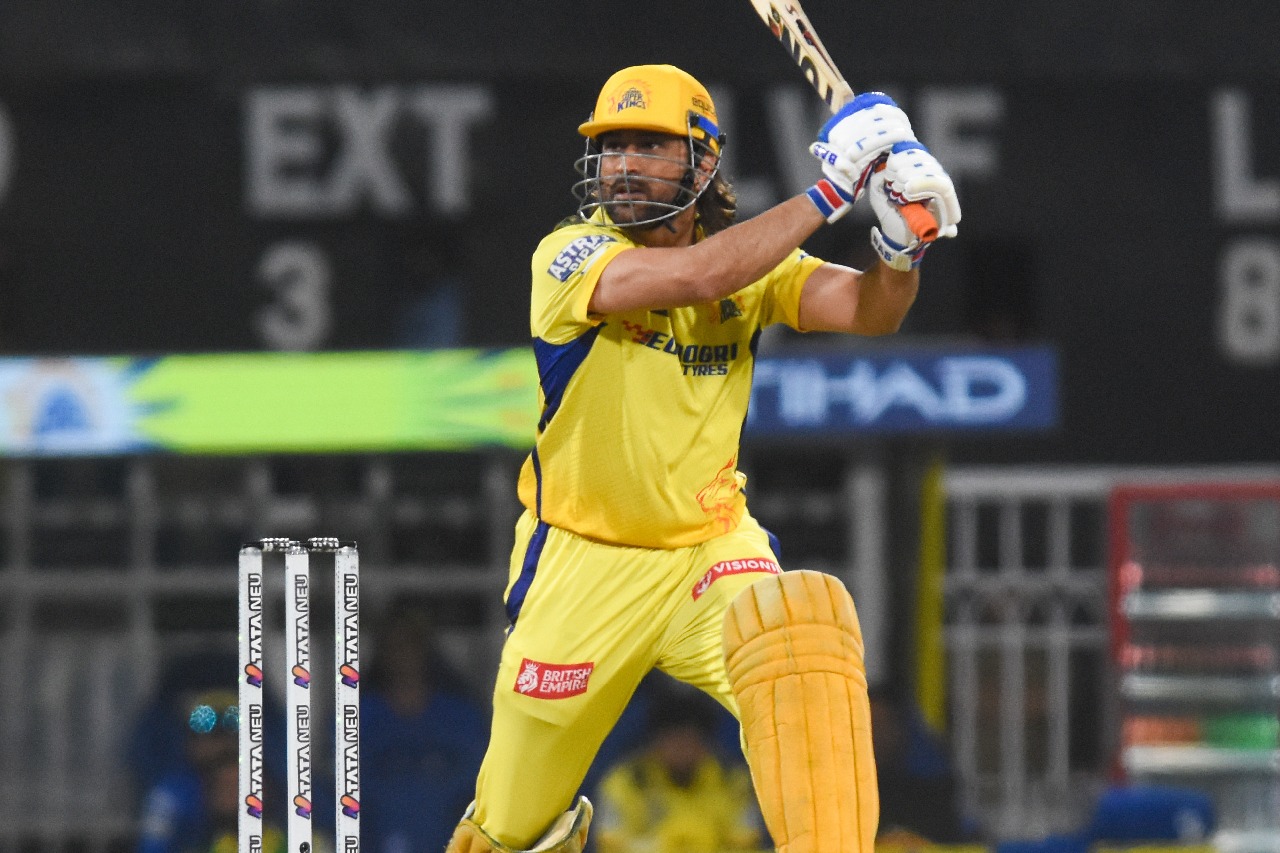 CSK posts 176 runs for 6 wickets against LSG