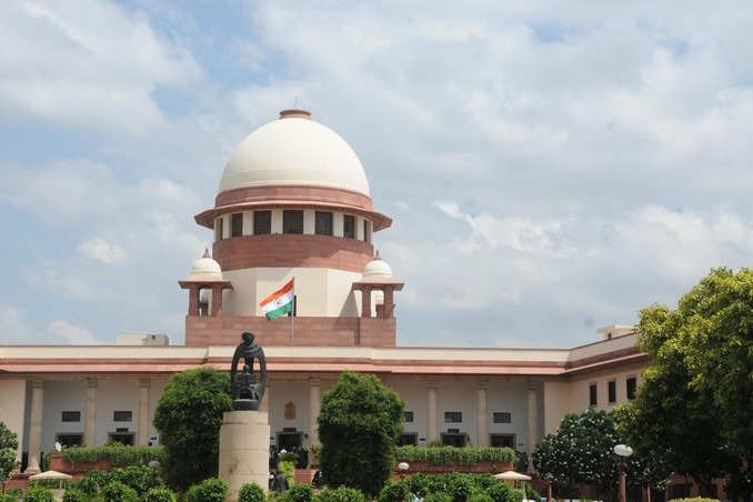 SC seeks clarification from EC by 2 pm today on pleas seeking cross verification of votes