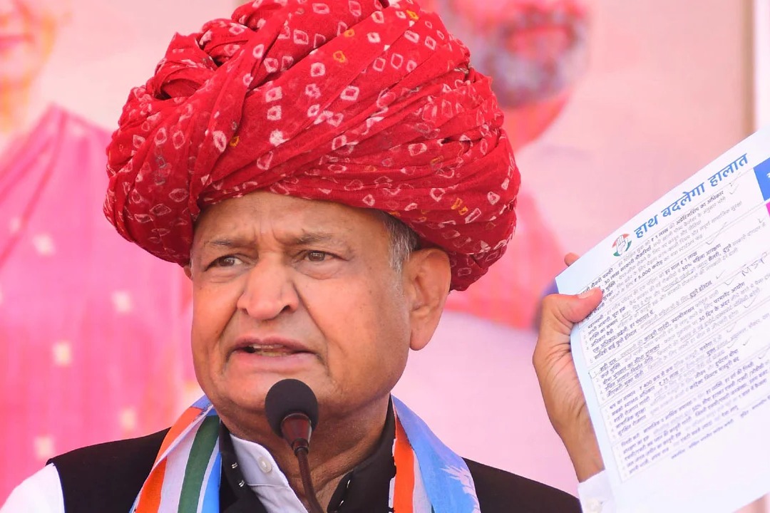 Phone tapping allegations against former CM Ashok Gehlot before the second phase of elections