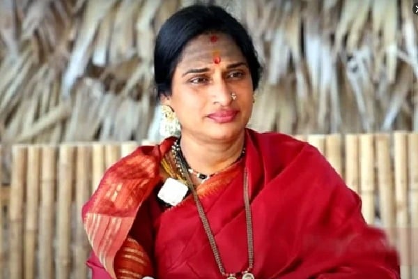 Hyderabad BJP candidate Komplella Madhavi Latha assets