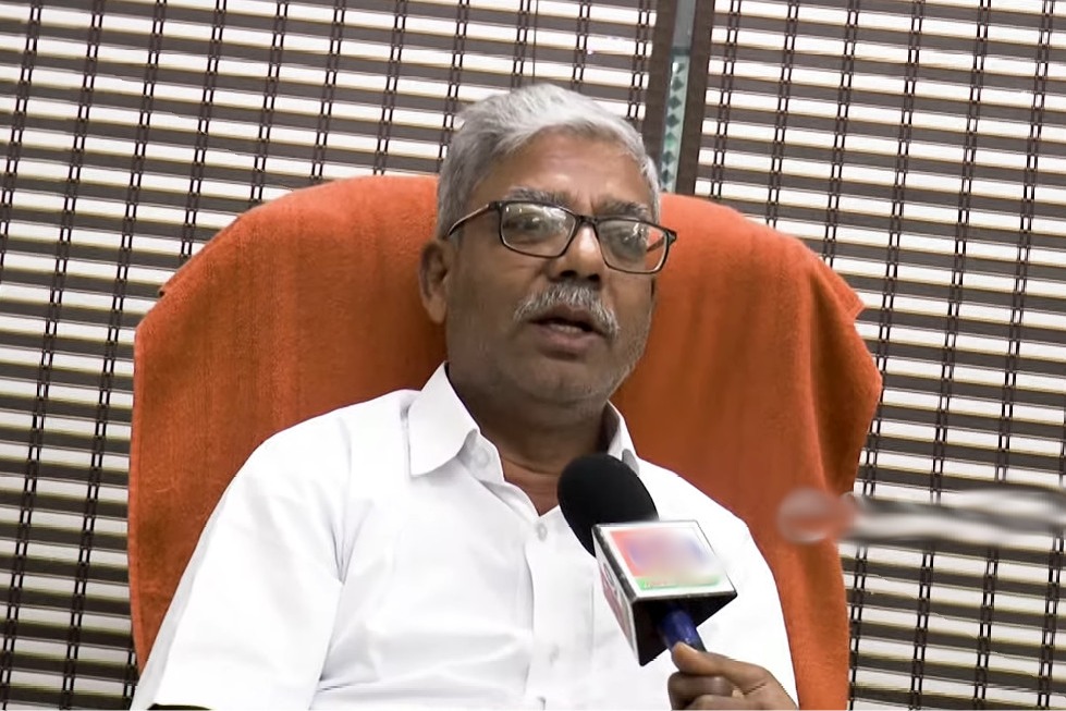 Locharla Vijayabhaskar Reddy resigns to YCP