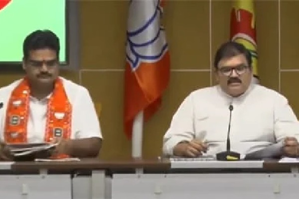 TDP Leader Kommareddy Pattabhi Ram Criticizes CM YS Jagan
