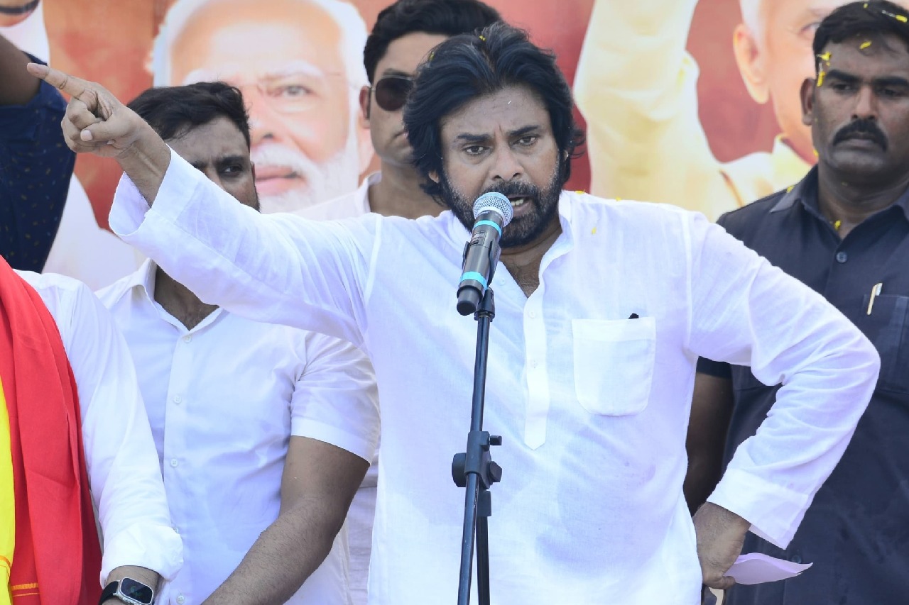 Pawan Kalyan comments on land titling act
