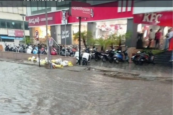 Bengaluru residents rejoice first heavy rain