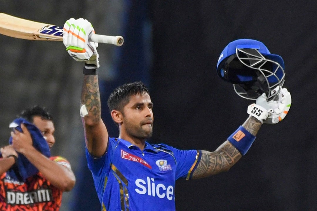 Surya Kumar Yadav ton helps Mumbai Indians victory over Sunrisers