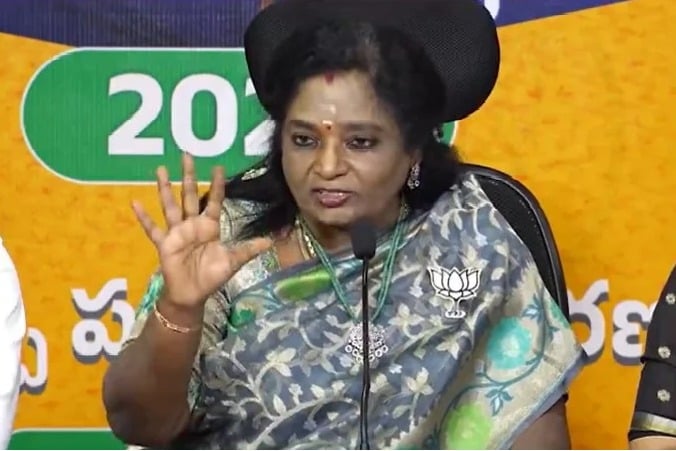 Tamilisai responds on Hyderabad UT issue