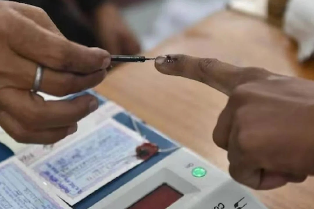 Voting Process started for AP assembly Election 2024 and Lok Sabha Polls in Telangana and Andhra Pradesh