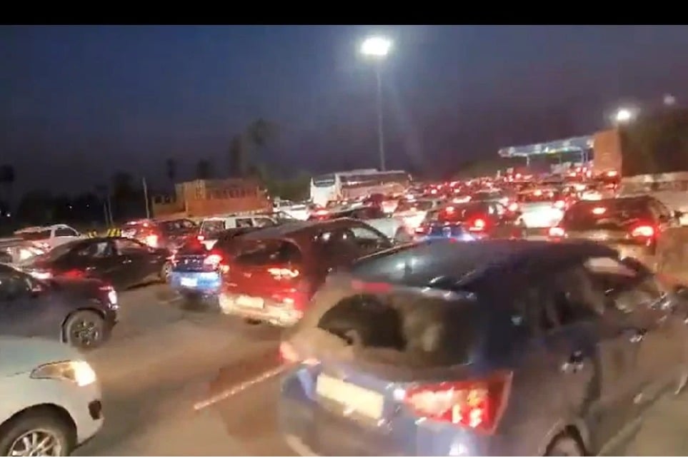 Heavy traffic jam at Panthangi toll gate