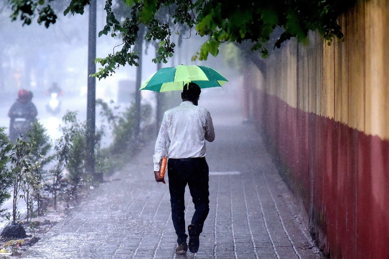 Monsoon likely to arrive in Kerala by May 31: IMD