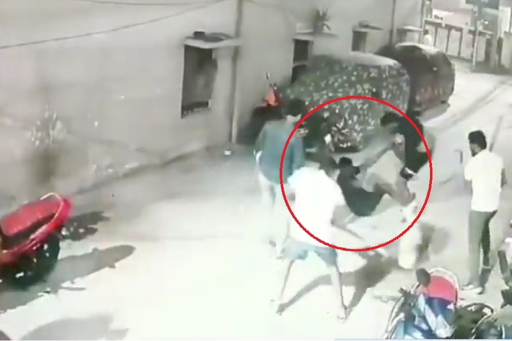 Three injured in family clash over pet dog in Hyderabad Madhura nagar