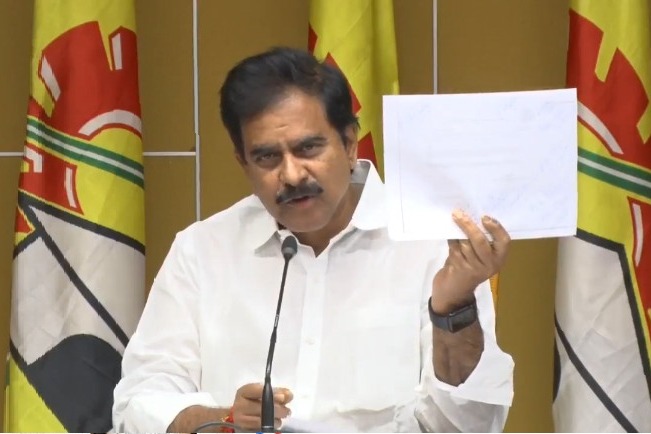 Devineni Uma slams Sajjala and other YCP leaders
