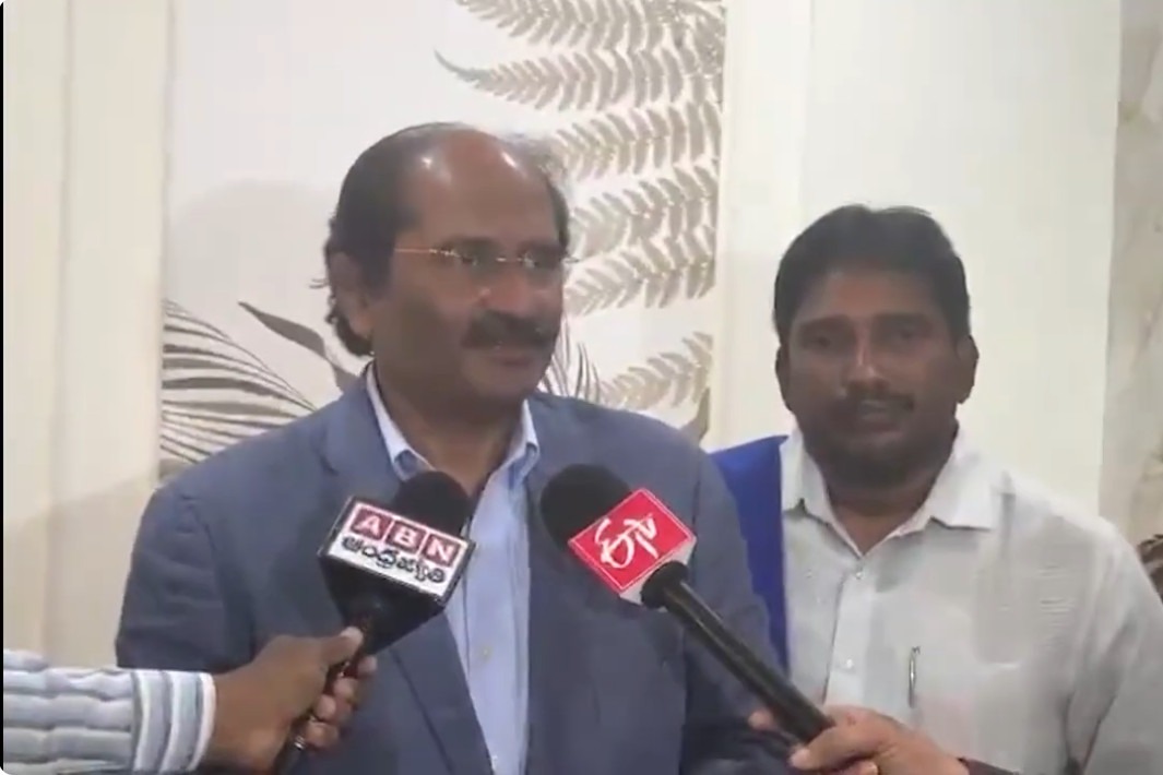 NRI Dr Lokesh Kumar talks to media