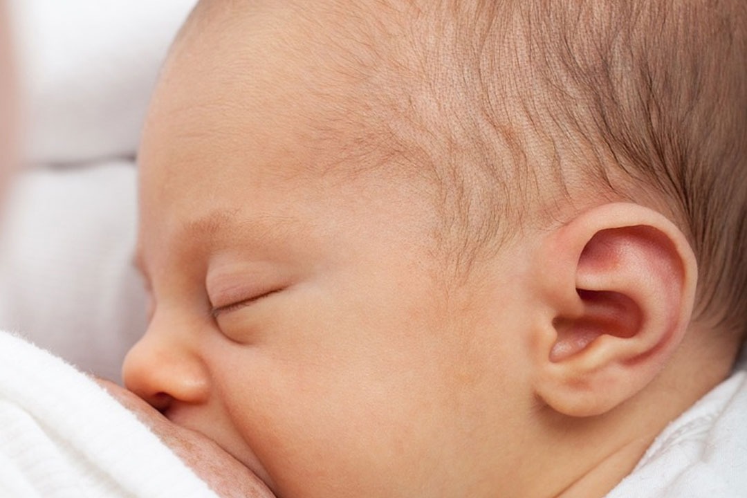 US pediatricians reverse its ban on HIV positive mothers breastfeeding