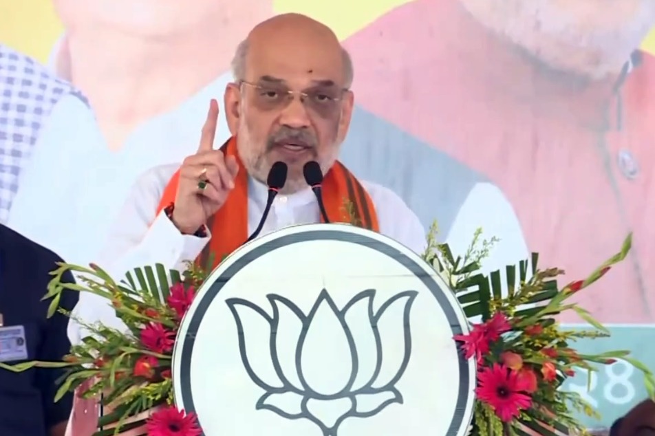 Mamata Banerjee only takes credit after changing names of Central projects: Amit Shah