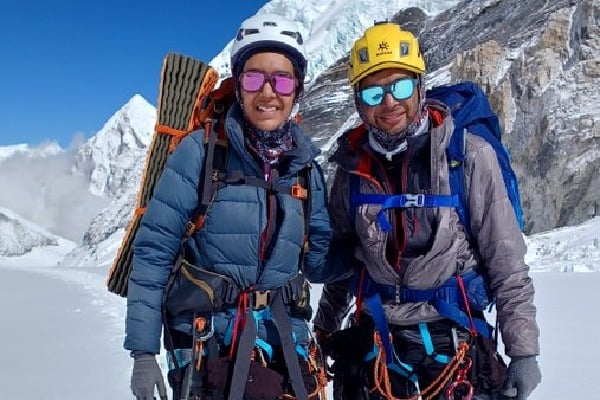 16-year-old Indian scales Mount Everest, sets sight on conquering Antartica's Vinson Massif