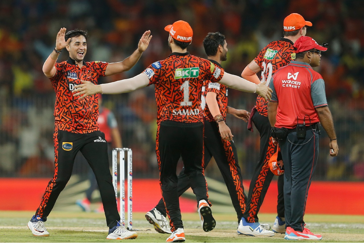 SRH rams into IPL Final by beating RR in qualifier2